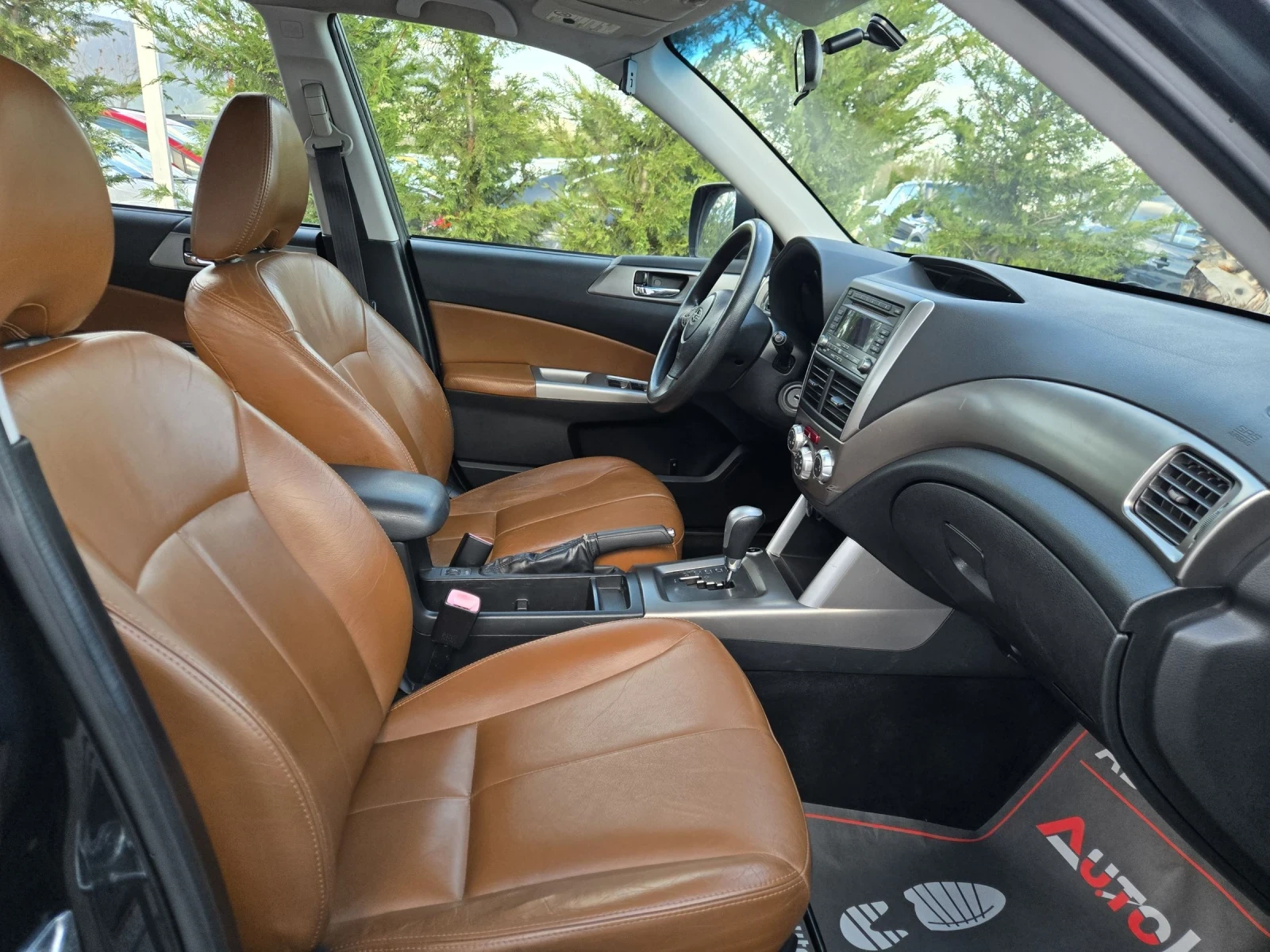 Subaru Forester 2.0i-150кс= АВТОМАТ= 4Х4= ГАЗ= STI= КОЖА= ШИБЕДАХ, снимка 15 - Автомобили и джипове - 54323477