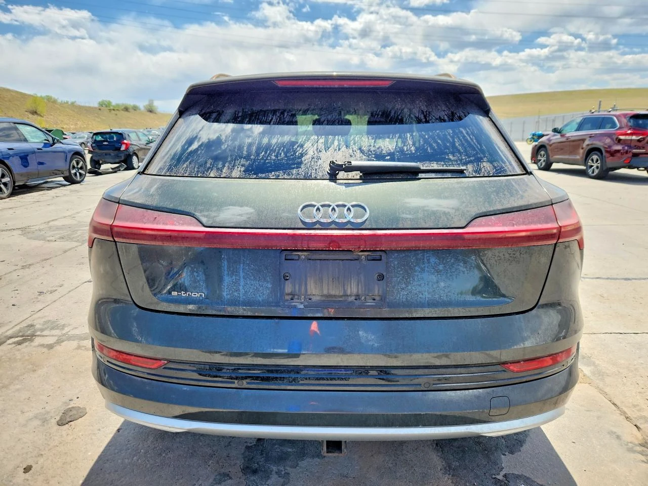 Audi E-Tron Prestige, снимка 6 - Автомобили и джипове - 55093975