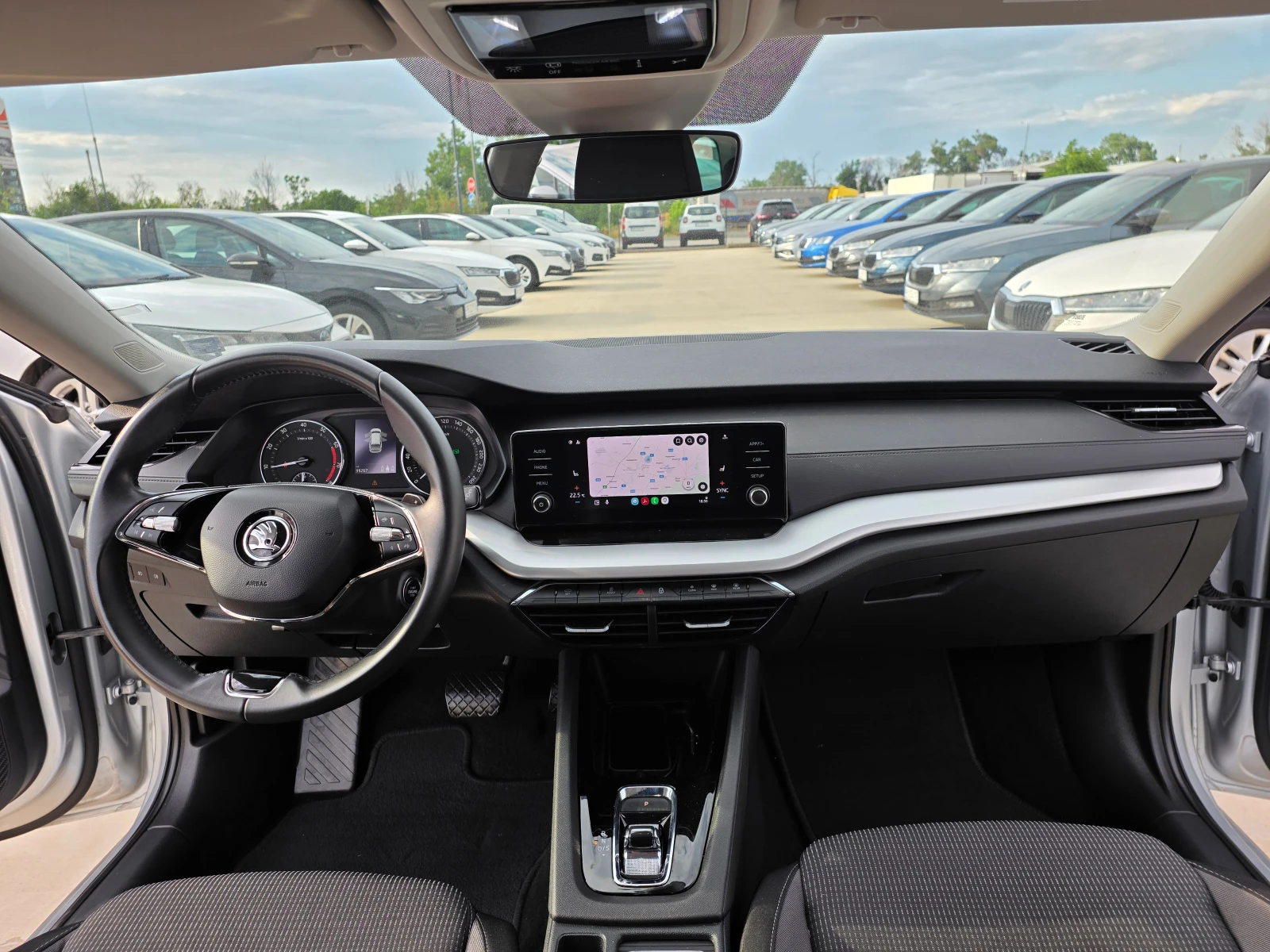 Skoda Octavia 1.5= M-HEV= 150кс, снимка 15 - Автомобили и джипове - 55191787