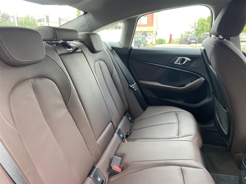 BMW 220 Gran Coupe, снимка 9 - Автомобили и джипове - 55595681