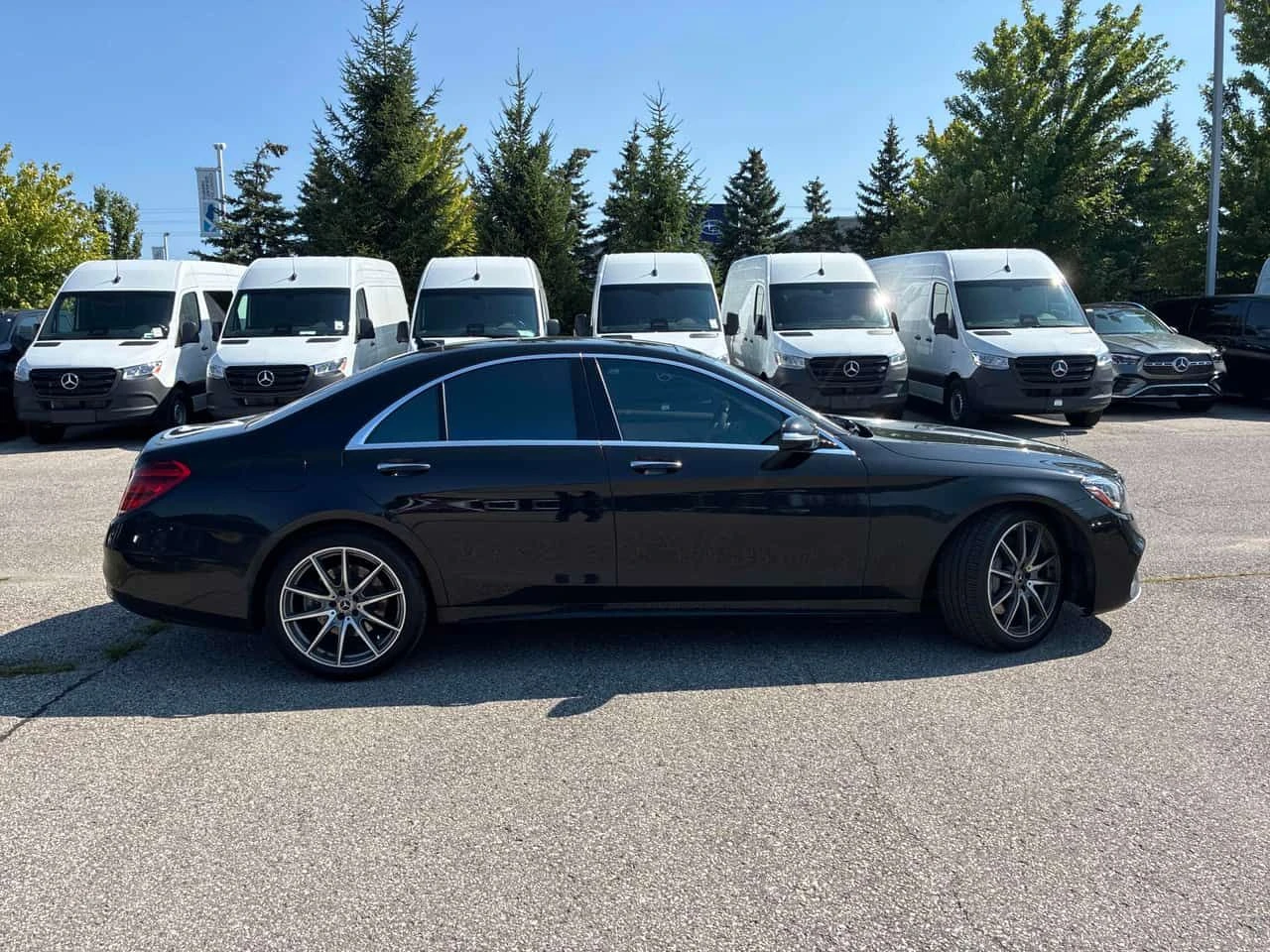 Mercedes-Benz S 560 * АВТОКРЕДИТ БЕЗ ПЪРВОНАЧАЛНА ВНОСКА* , снимка 3 - Автомобили и джипове - 55621649