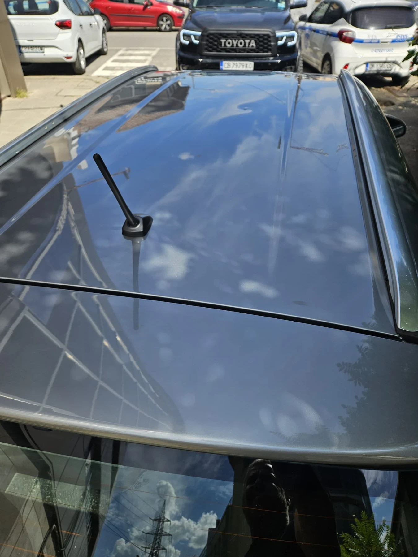 Toyota Auris, снимка 3 - Автомобили и джипове - 55942430