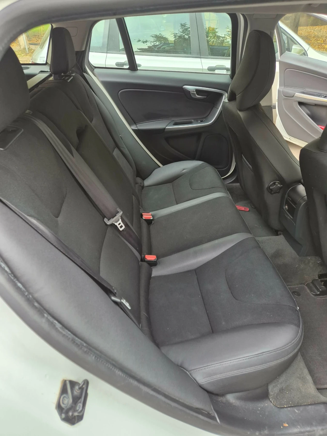 Volvo V60 D3/D4 163�.�. | Mobile.bg � ����������� 6