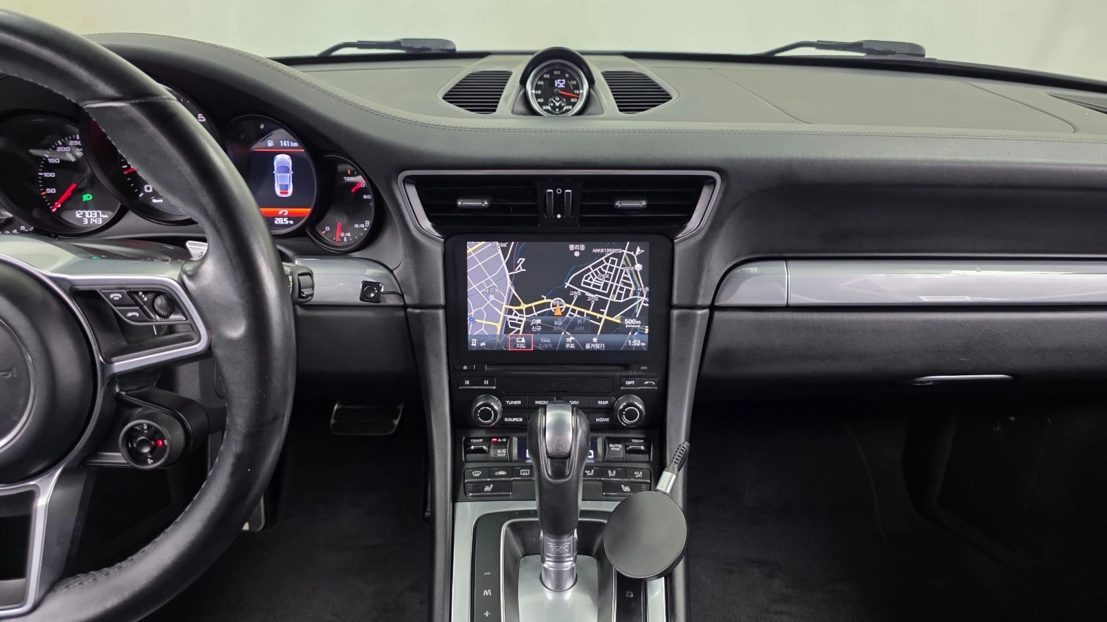 Porsche 911 Carrera, снимка 13 - Автомобили и джипове - 56099532