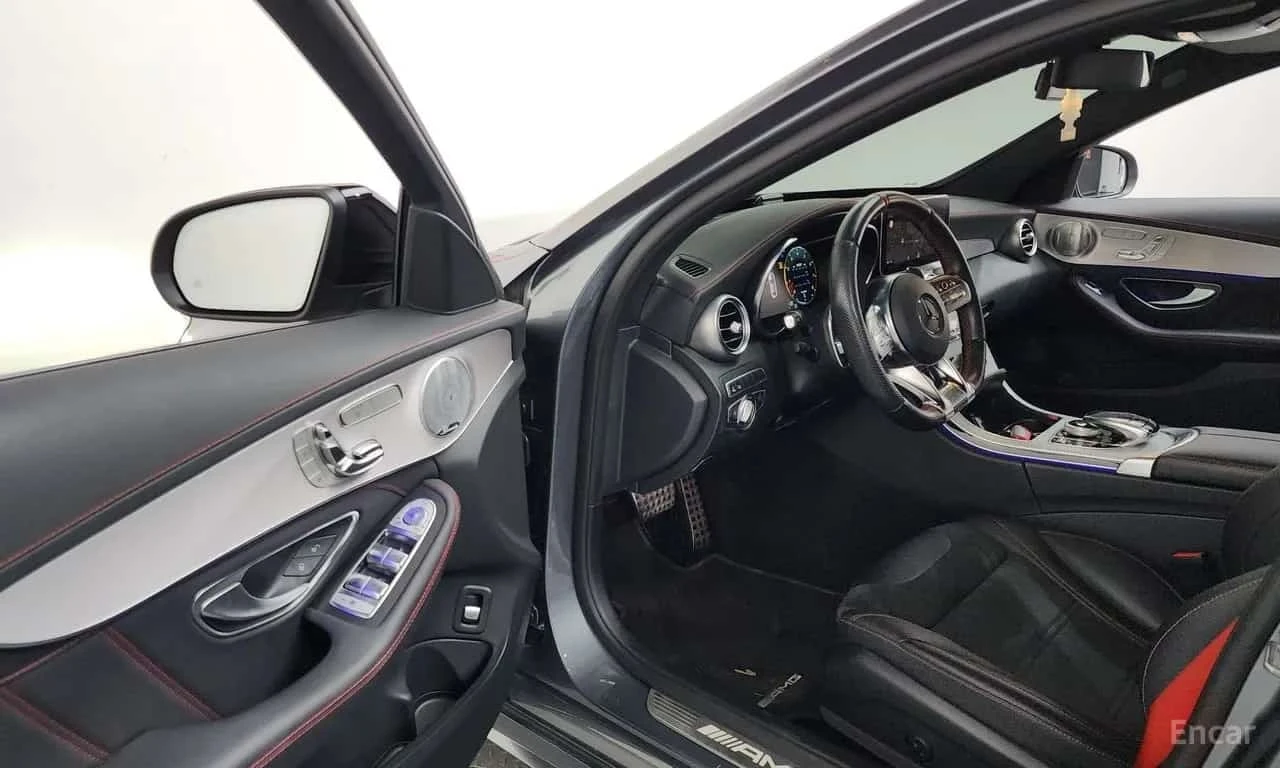 Mercedes-Benz C 43 AMG 4MATIC * BURMESTER * FACELIFT * 360 * , снимка 10 - Автомобили и джипове - 56198748