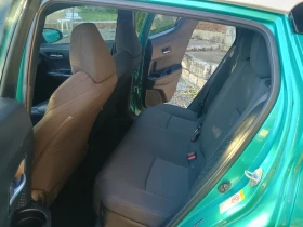 Toyota C-HR 17 000 KM, снимка 9