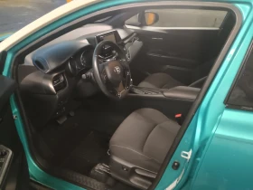 Toyota C-HR 17 000 KM, снимка 13