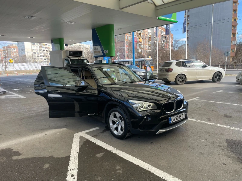 BMW X1 2.0 xDrive, снимка 15 - Автомобили и джипове - 44434209