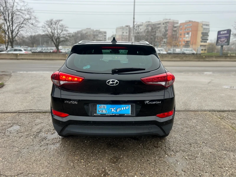Hyundai Tucson CRDI, снимка 6 - Автомобили и джипове - 52815832