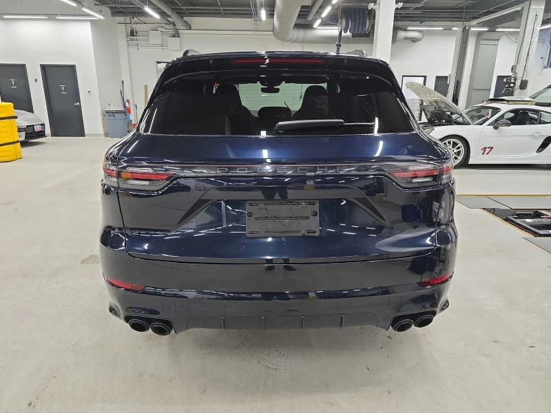 Porsche Cayenne * CARFAX * БЕЗ ПЪРВОНАЧАЛНА ВНОСКА, снимка 5 - Автомобили и джипове - 52903731