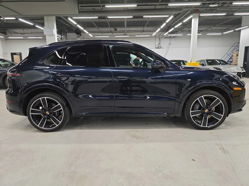 Porsche Cayenne * CARFAX * БЕЗ ПЪРВОНАЧАЛНА ВНОСКА, снимка 4 - Автомобили и джипове - 52903731