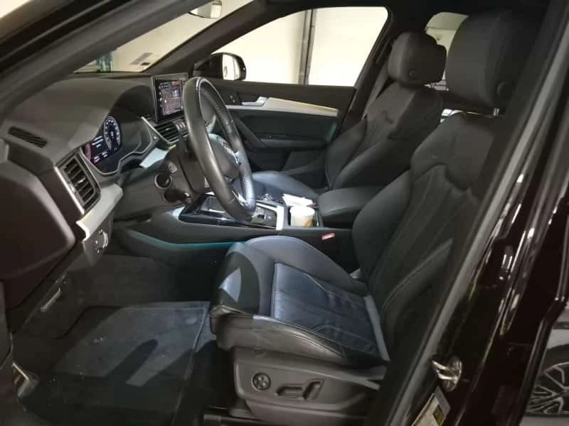Audi Q5 * PROGRESSIV * CARFAX * ОПЦИЯ ЗА ФИНАНСИРАНЕ, снимка 3 - Автомобили и джипове - 55789019