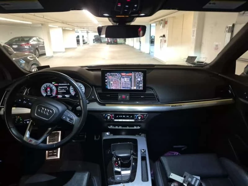 Audi Q5 * PROGRESSIV * CARFAX * ОПЦИЯ ЗА ФИНАНСИРАНЕ, снимка 11 - Автомобили и джипове - 55789019