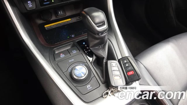 Toyota Rav4 Hybrid 4x4| КАМЕРА| DIST| PANO| ОБДУХВАНЕ| ПАМЕТ, снимка 10 - Автомобили и джипове - 55845951