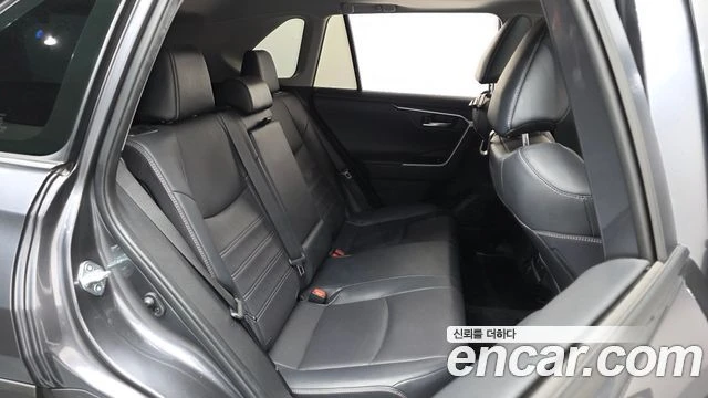 Toyota Rav4 Hybrid 4x4| КАМЕРА| DIST| PANO| ОБДУХВАНЕ| ПАМЕТ, снимка 12 - Автомобили и джипове - 55845951