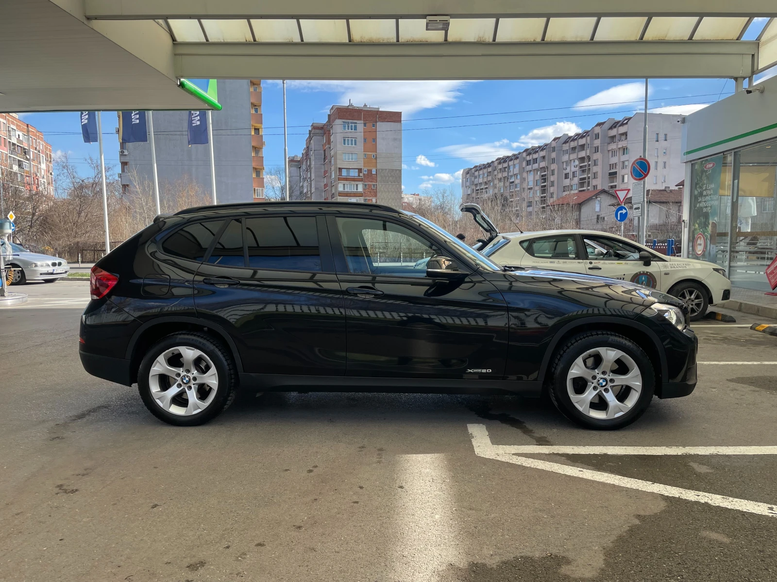 BMW X1 2.0 xDrive - изображение 3