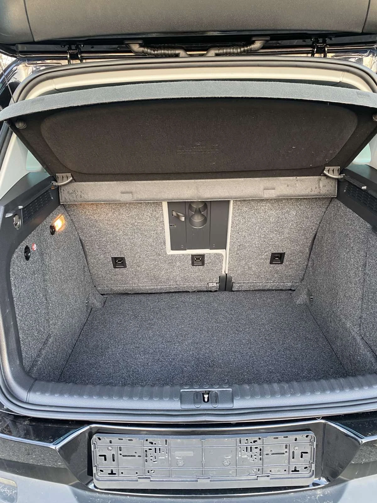 VW Tiguan 2.0 TDI 44  | Mobile.bg   13