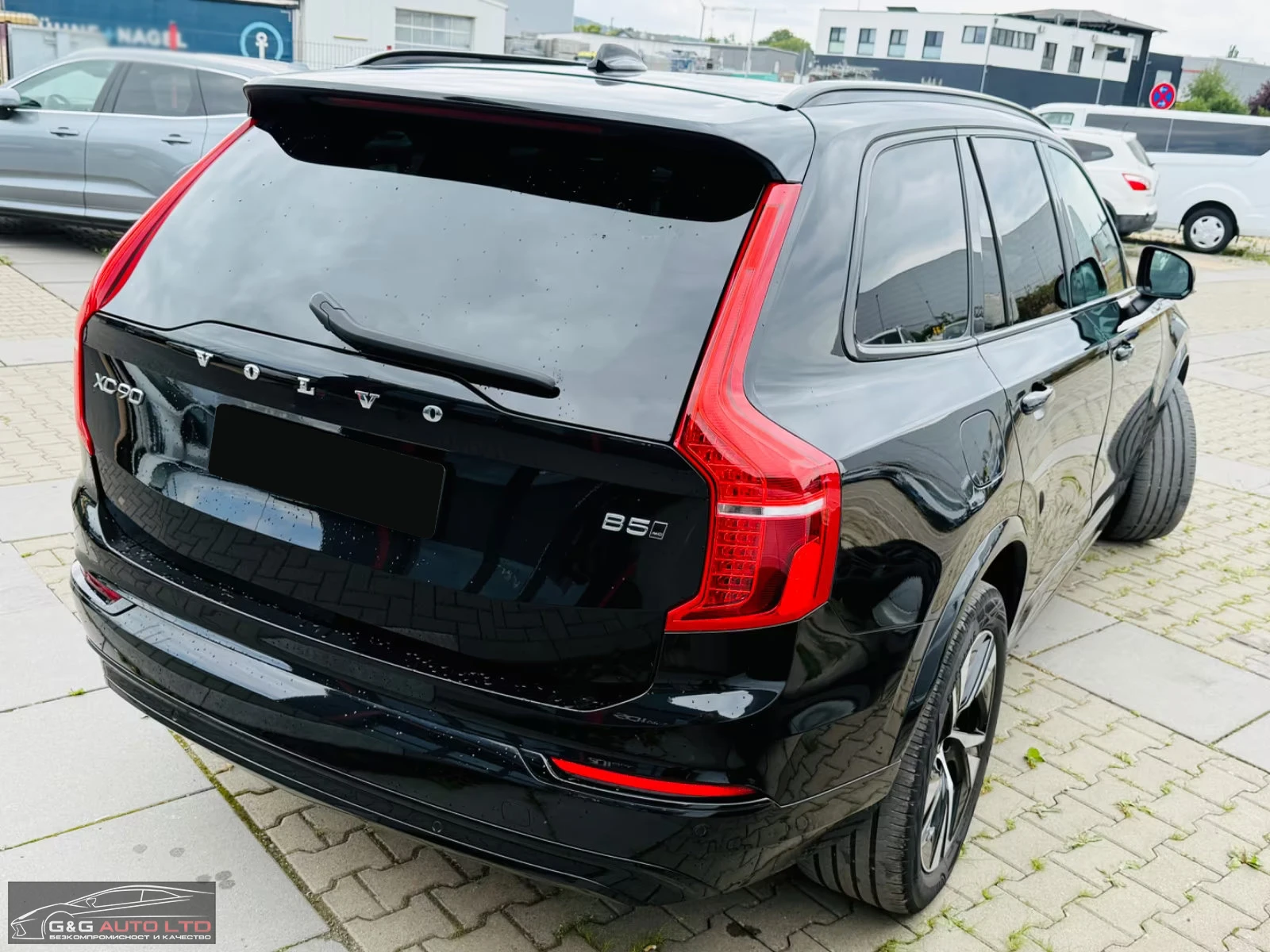 Volvo Xc90 B5/R-DESIGN/235HP/MEMO/CAM/NAVI/LED/AHK/302g - изображение 5