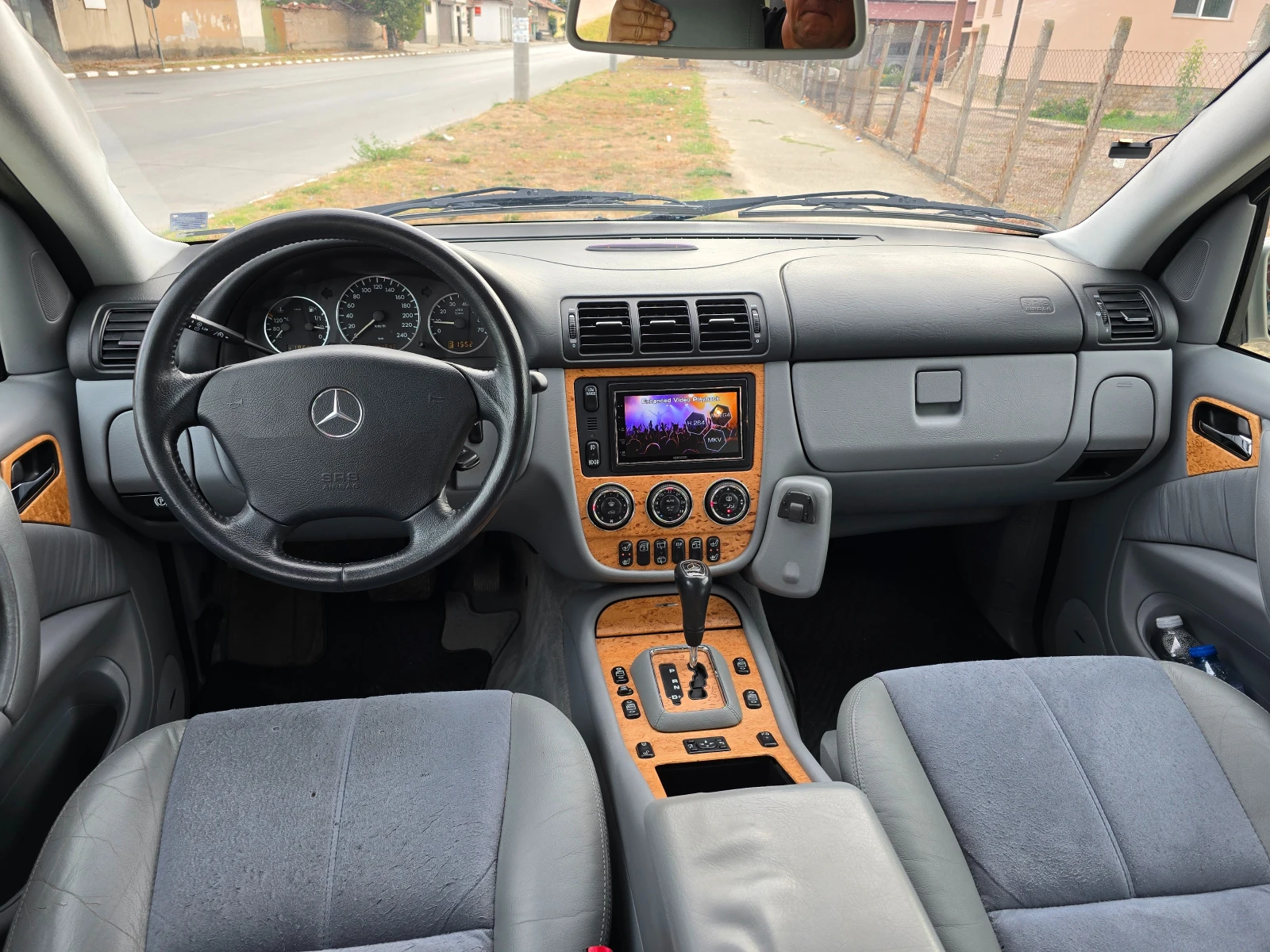 Mercedes-Benz ML 350 РЕАЛНИ КЛ. - изображение 8
