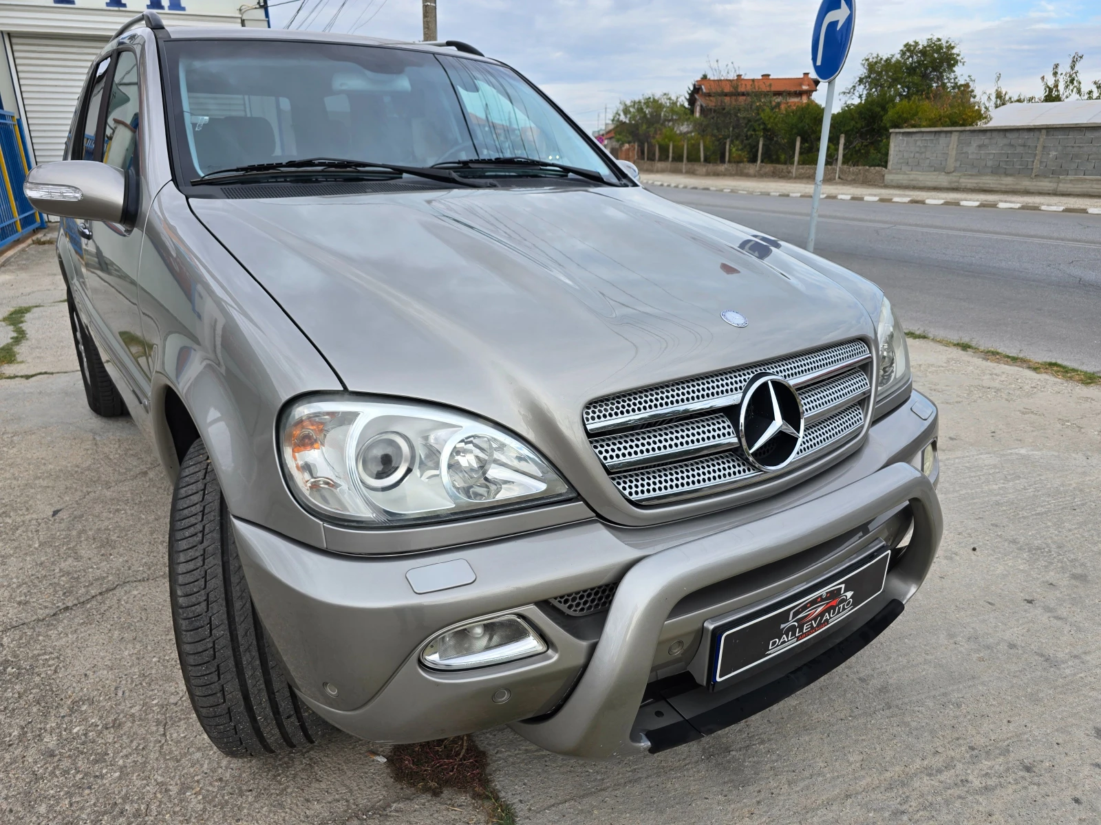 Mercedes-Benz ML 350 РЕАЛНИ КЛ. - изображение 2