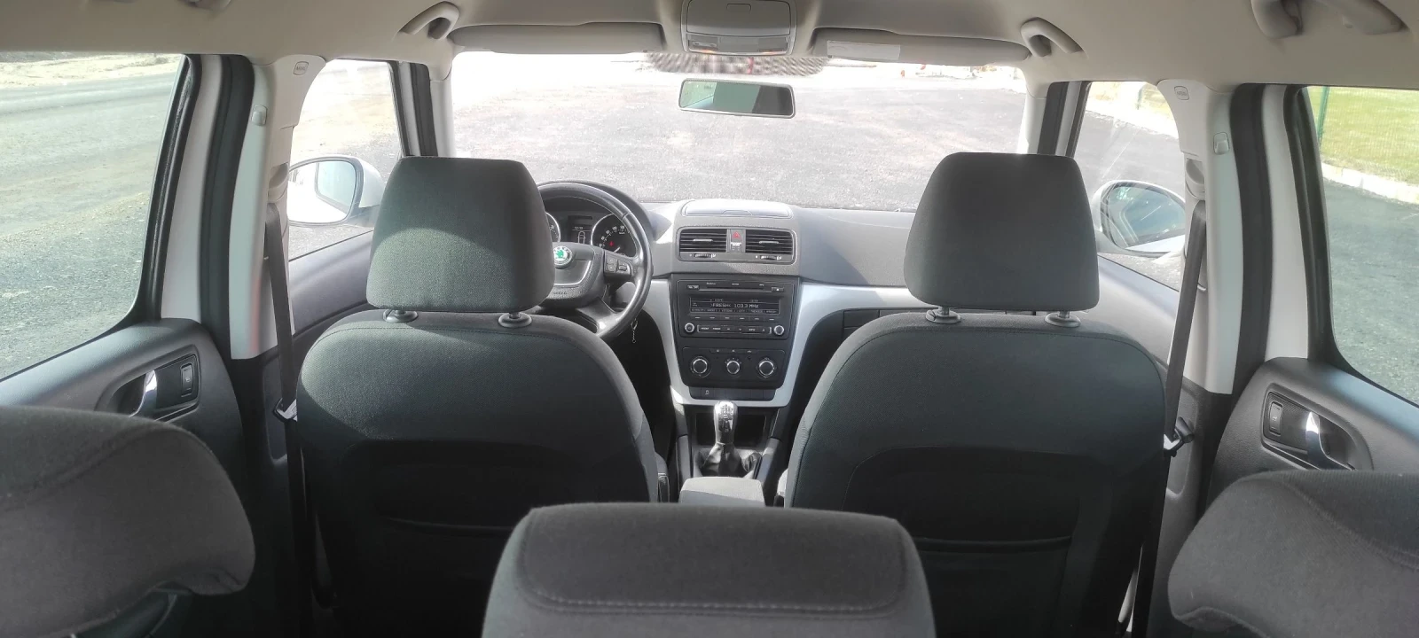 Skoda Yeti 1.2TSI 105kc.5A - изображение 7