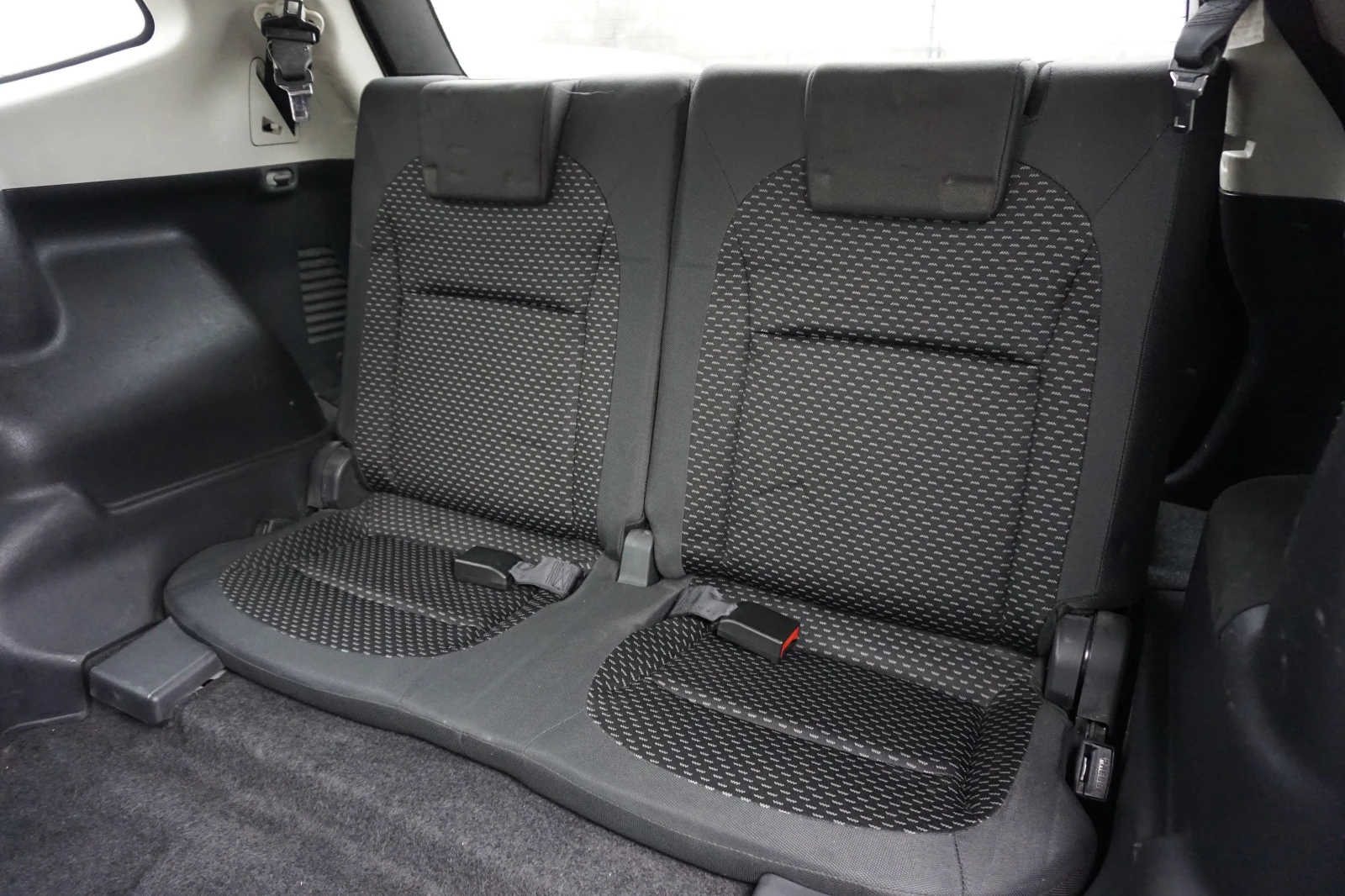 Nissan Qashqai + 2/4х4/НАВИ/6+ 1места/Газ.Уредба/Ст.Таван, снимка 15 - Автомобили и джипове - 53888692