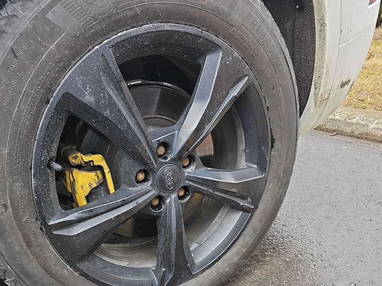 Audi Q5 * Progressiv* CARFAX * Дистроник * Дигитално табло, снимка 11 - Автомобили и джипове - 54043340