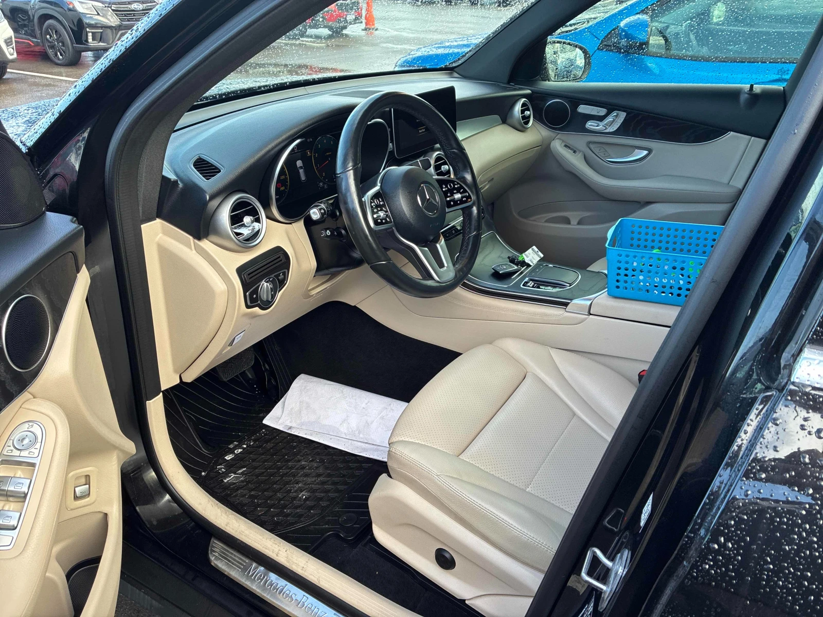 Mercedes-Benz GLC 300 4M AMG Package, снимка 8 - Автомобили и джипове - 54057722