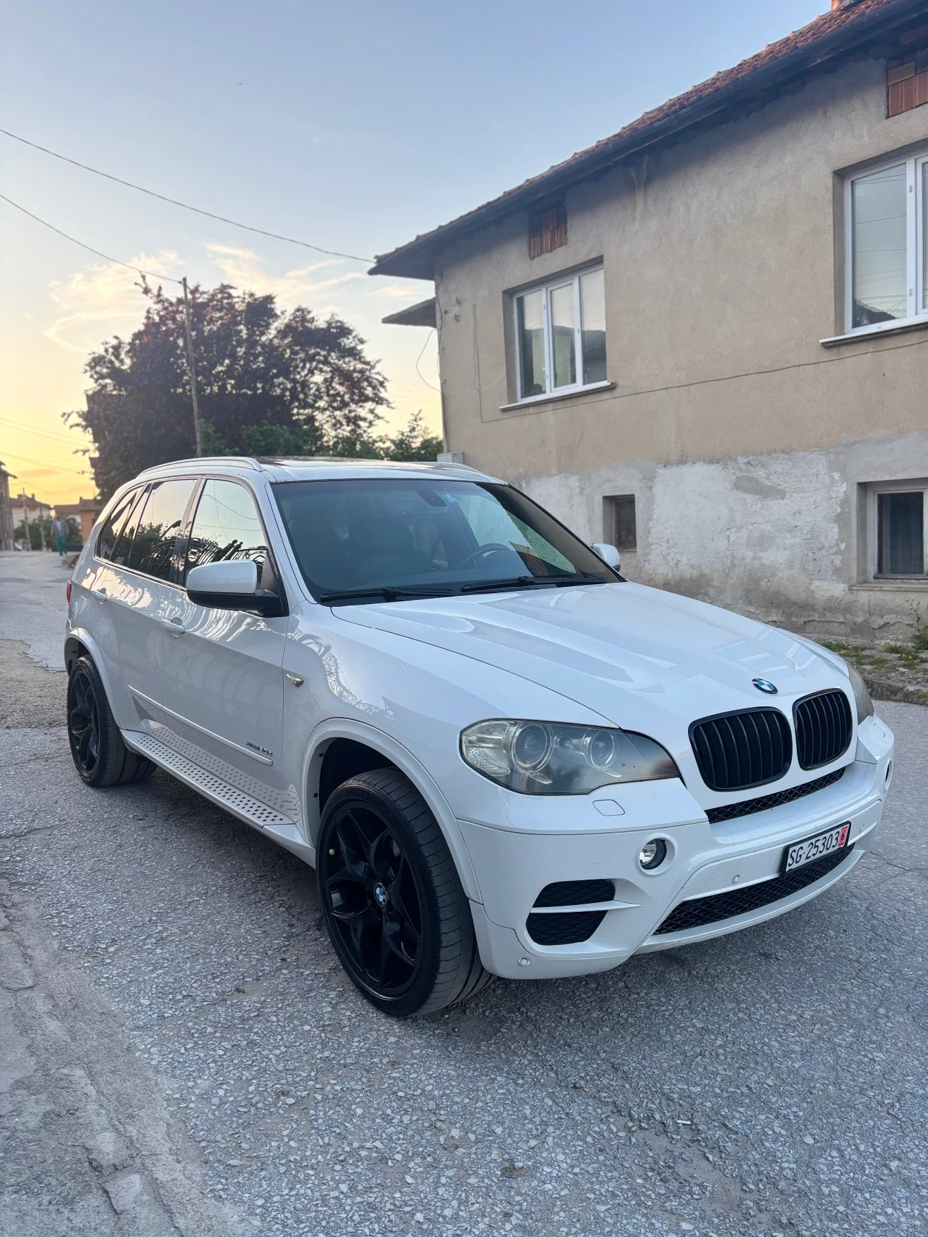 BMW X5 BMW X5 Switzerland Full Extras, снимка 2 - Автомобили и джипове - 54768524
