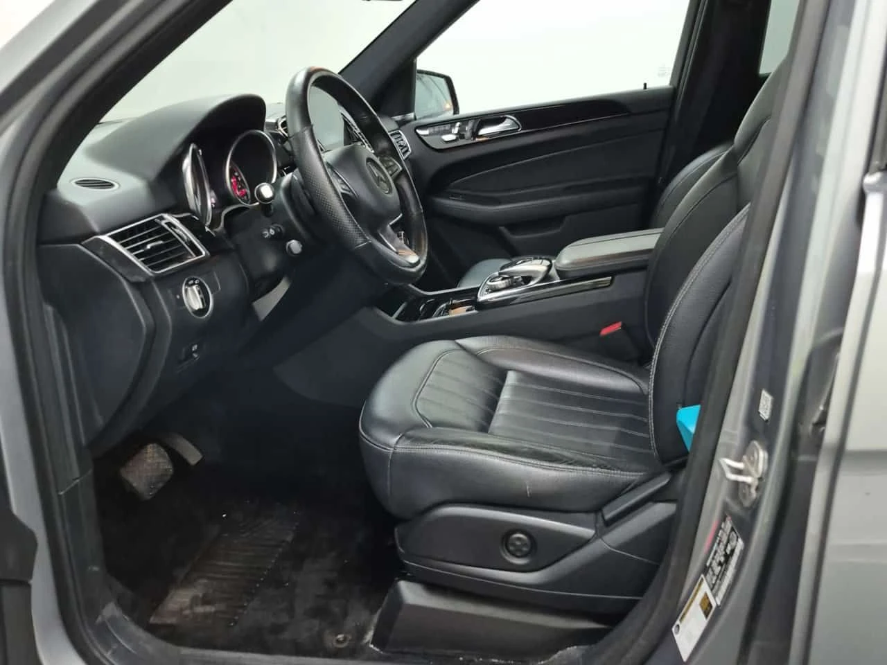 Mercedes-Benz GLE 350 D * ДИСТРОНИК * ОБДУХВАНЕ * HARMAN/KARDON * PANO *, снимка 5 - Автомобили и джипове - 54918960