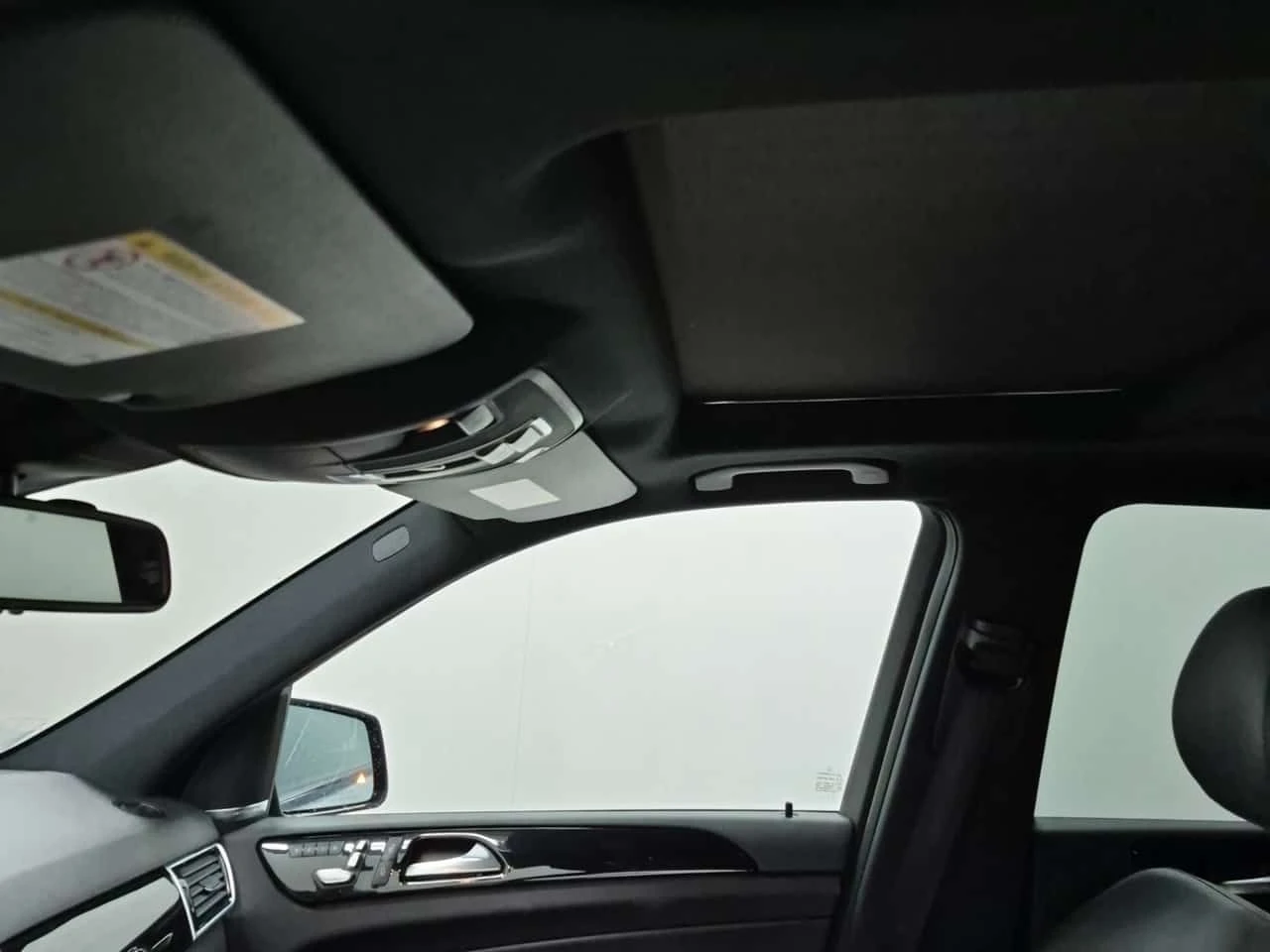 Mercedes-Benz GLE 350 D * ДИСТРОНИК * ОБДУХВАНЕ * HARMAN/KARDON * PANO *, снимка 12 - Автомобили и джипове - 54918960