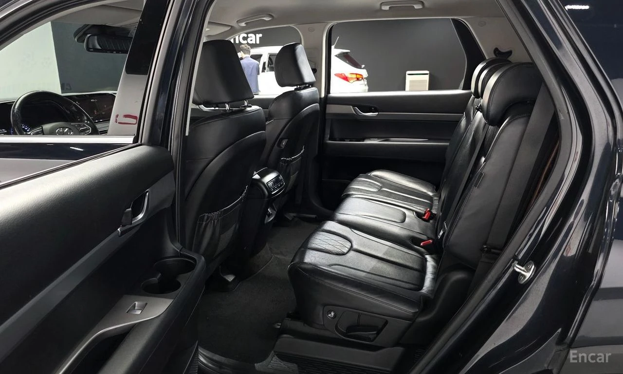 Hyundai Palisade LUXURY| DISTR| 360| ПОДГР| ОБДУХ| ШИБИДАХ| , снимка 16 - Автомобили и джипове - 54964652