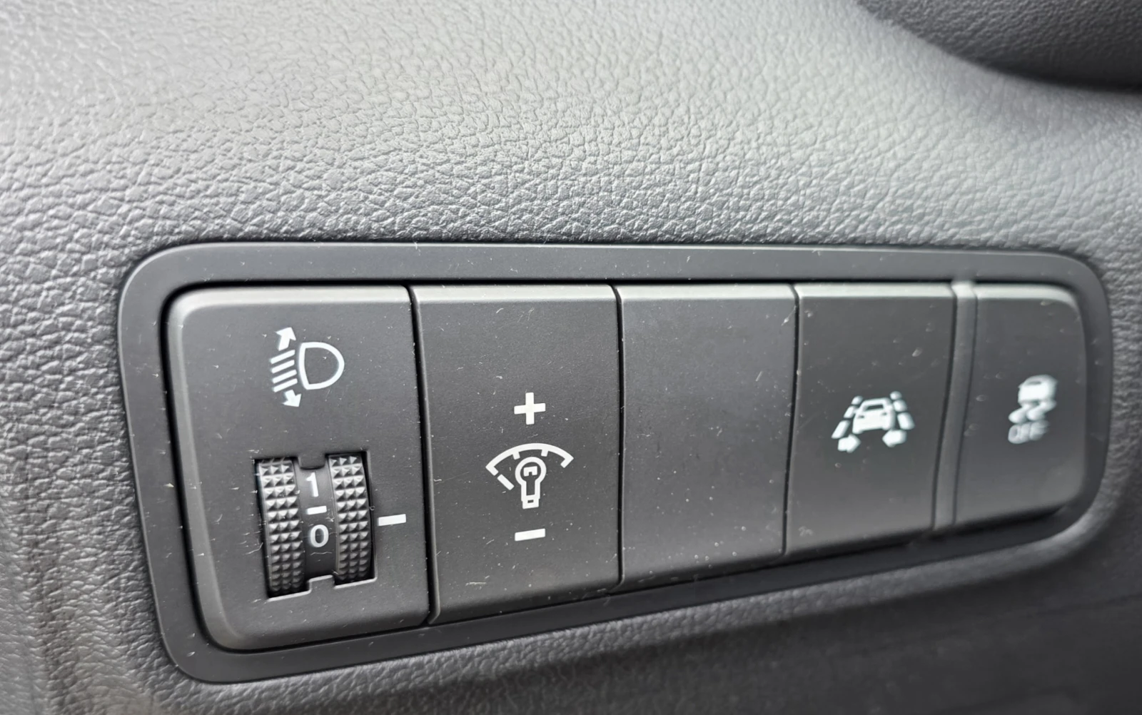 Hyundai Tucson 1.7CRDI 116ks NAVI/KAMERA/PANORAMA, снимка 12 - Автомобили и джипове - 55149792