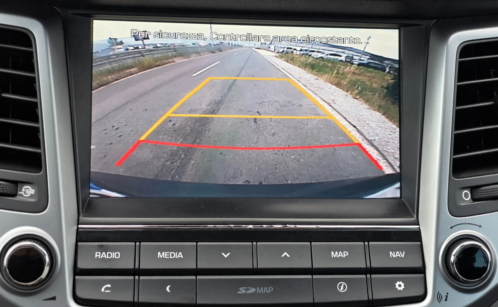 Hyundai Tucson 1.7CRDI 116ks NAVI/KAMERA/PANORAMA, снимка 13 - Автомобили и джипове - 55149792