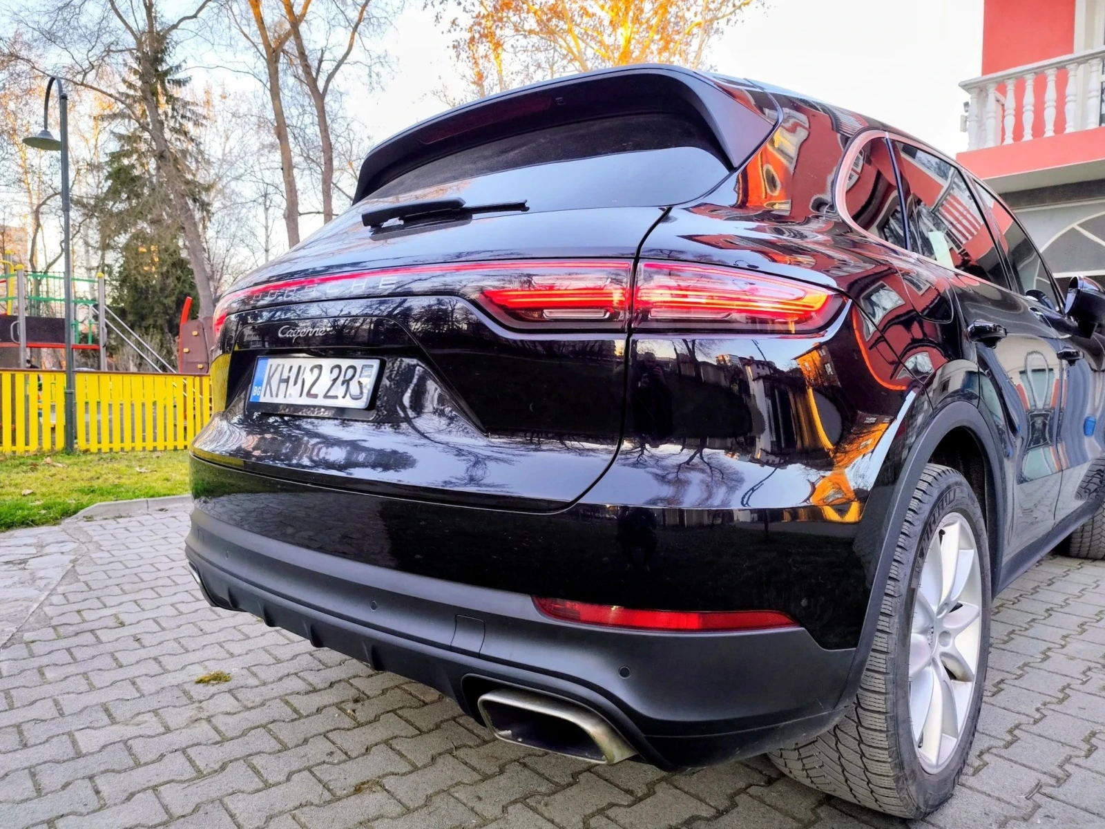 Porsche Cayenne 2019 Вс.платено, Обслужен, Black, FULL, снимка 3 - Автомобили и джипове - 55636133