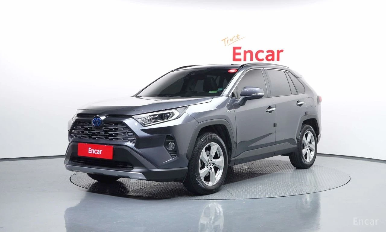 Toyota Rav4 Hybrid 4x4| КАМЕРА| DIST| PANO| ОБДУХВАНЕ| ПАМЕТ