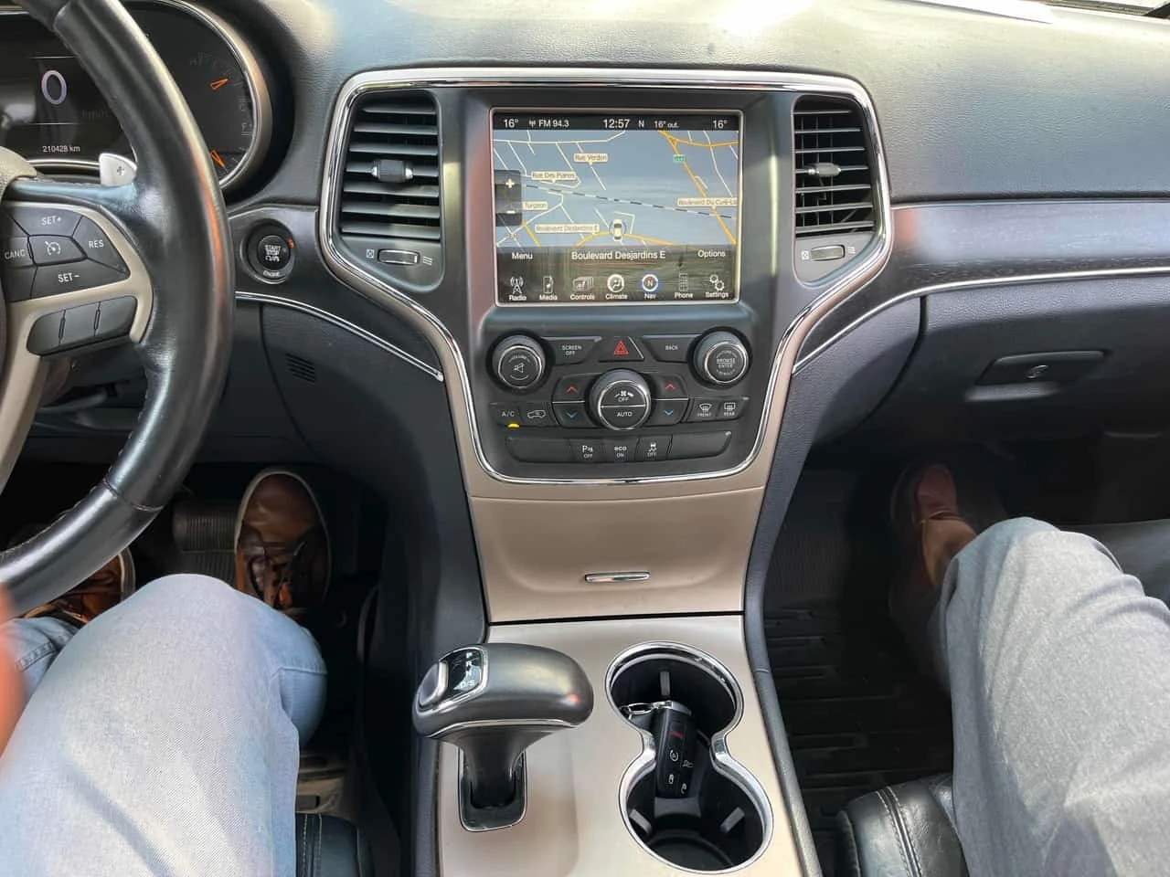 Jeep Grand cherokee * Limited * АВТОКРЕДИТ БЕЗ ПЪРВОНАЧАЛНА ВНОСКА* , снимка 9 - Автомобили и джипове - 56237881