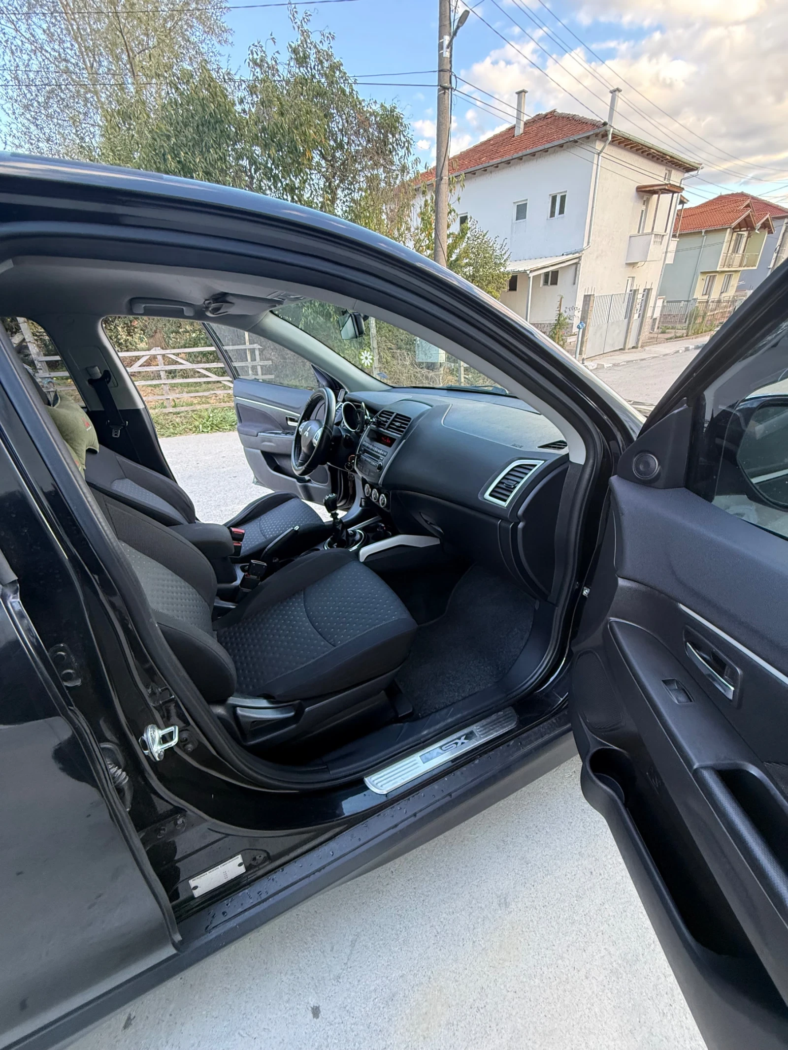 Mitsubishi ASX, снимка 9 - Автомобили и джипове - 56272246