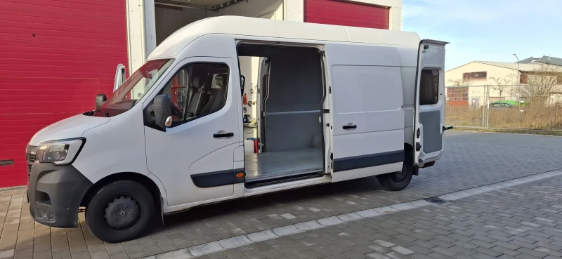 Renault Master, снимка 13 - Бусове и автобуси - 49314310