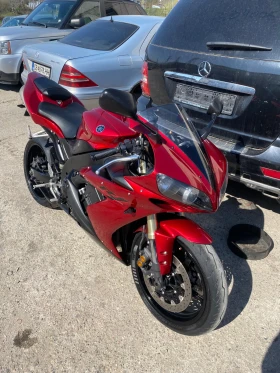Yamaha YZF-R1 | Mobile.bg    2
