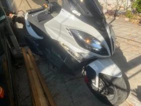 ����� �� �������� �� Kymco Xciting R* abs* led