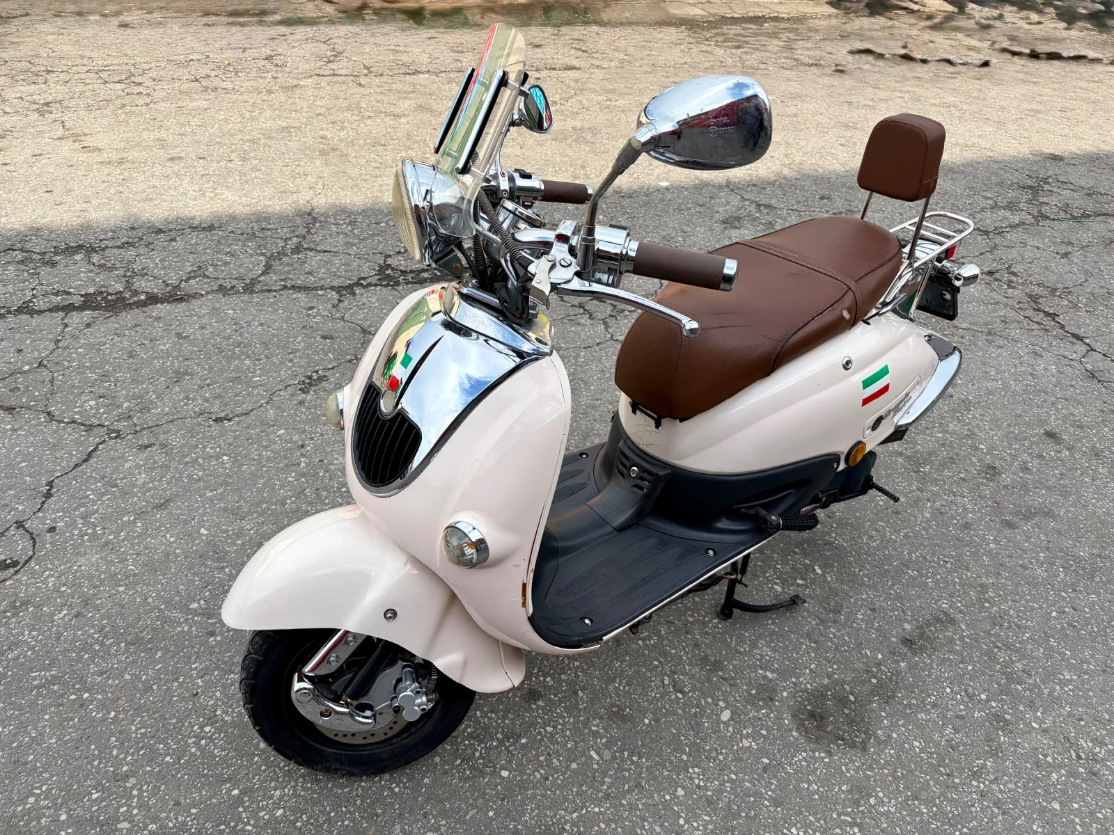 Znen Q | Mobile.bg � ����������� 1