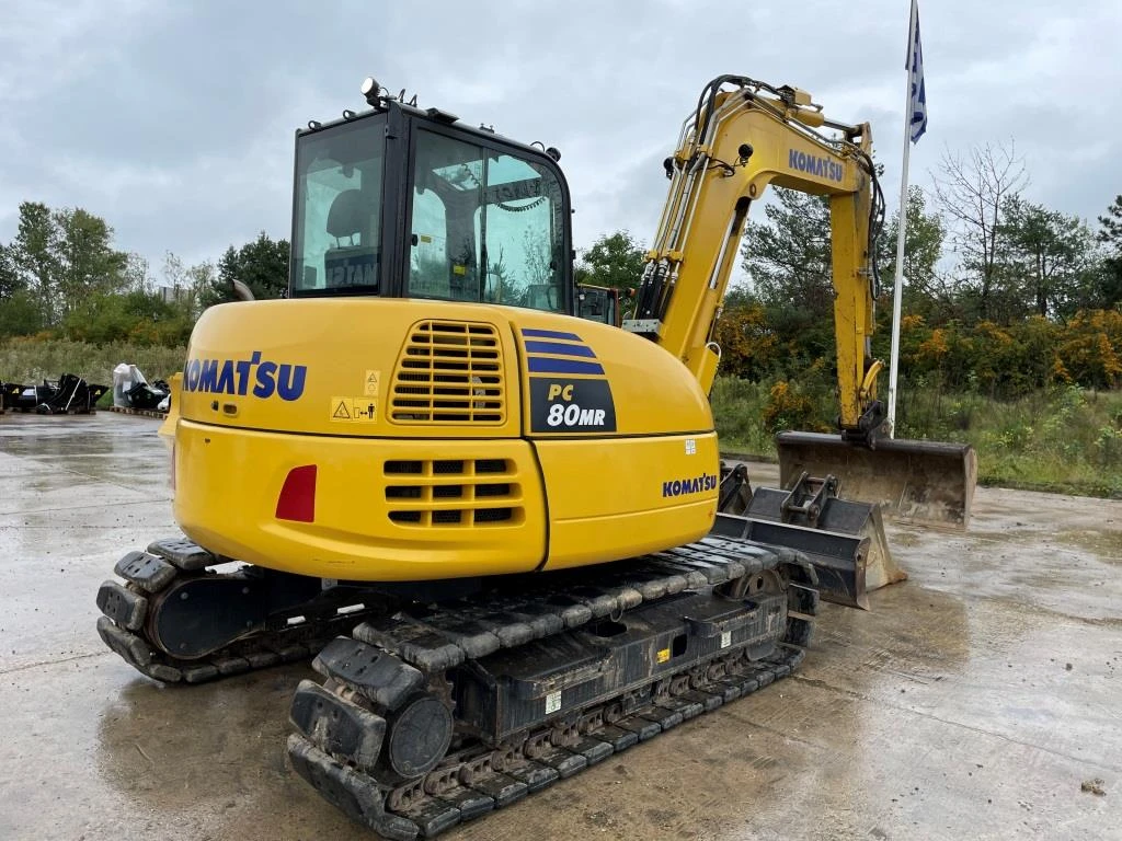 Багер Komatsu PC80MR-5E0 - изображение 3