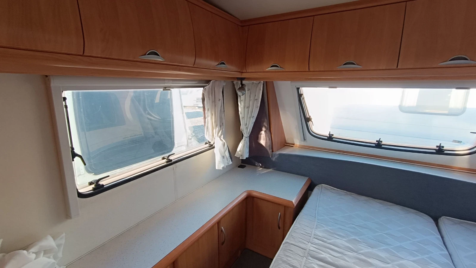 Каравана Hobby Excellent Easy 590 - изображение 6