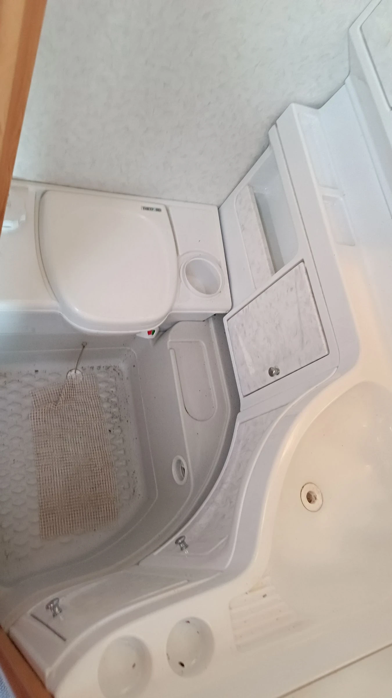  Hobby Excellent Easy 590 | Mobile.bg   13