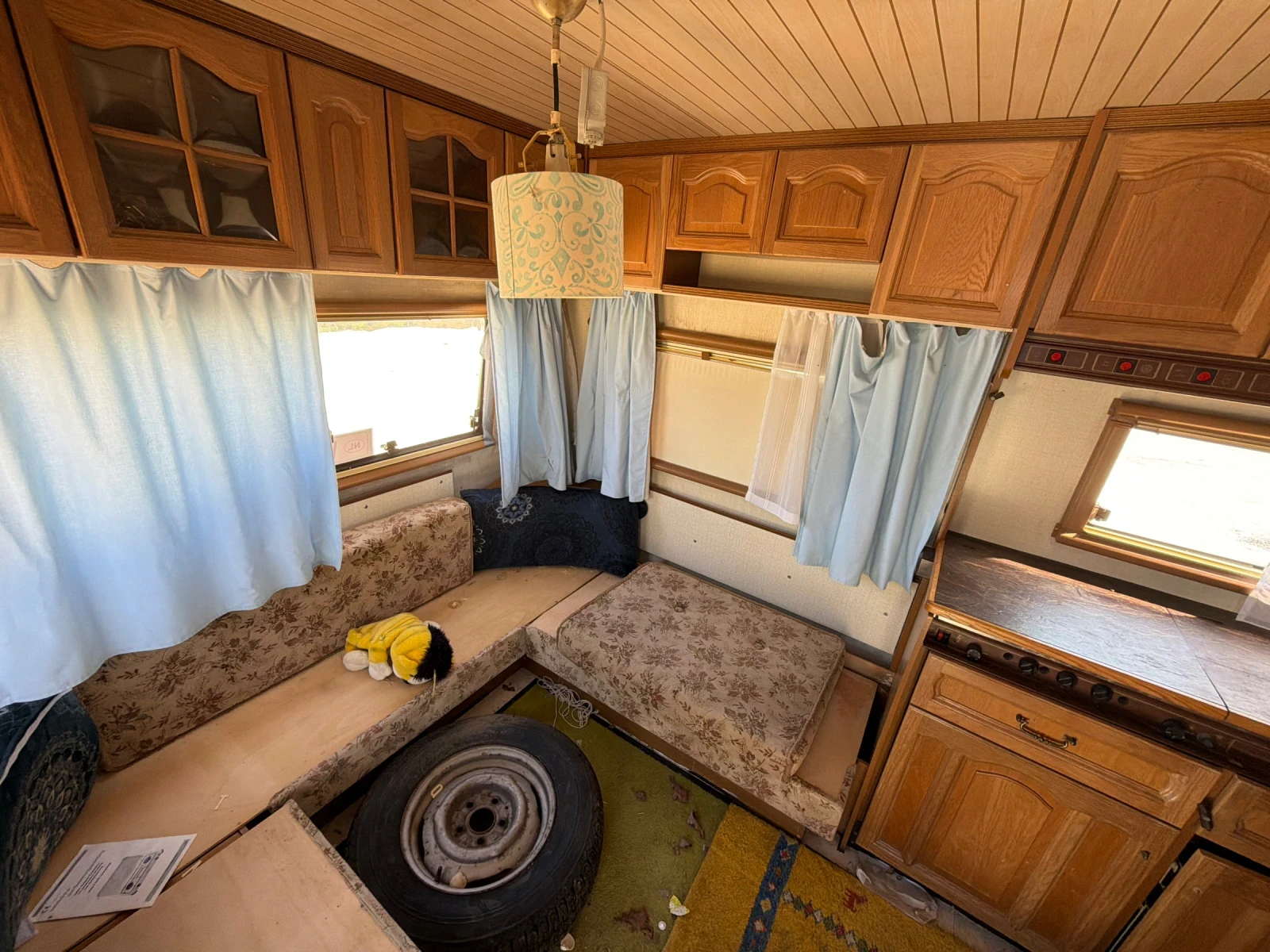 �������� Hobby | Mobile.bg � ����������� 9