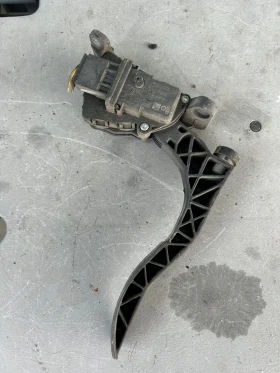 6PV008984-04 Педал газ AUDI A6 4F 4F1723523A, снимка 2 - Части - 53631933