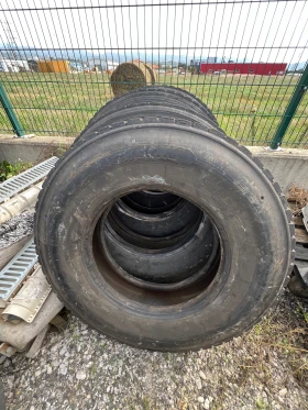 Гуми, снимка 8