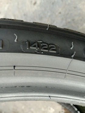 Гуми Зимни 255/35R19, снимка 6 - Гуми и джанти - 47990888