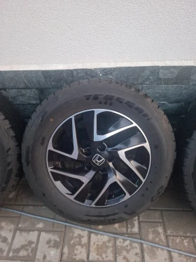 ���� � ������ 225/65R17 �� Honda Cr-v | Mobile.bg � ����� ������ 4